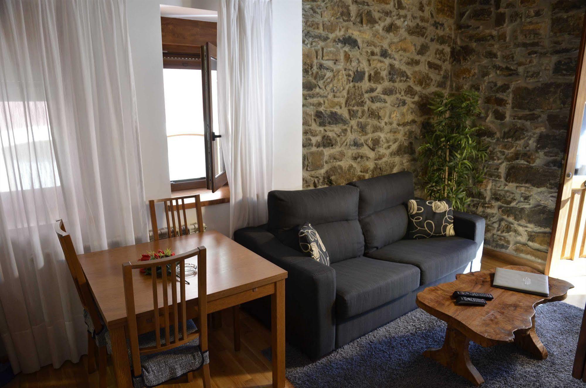 Apartamentos Spa Cantabria Infinita Cillorigo de Liebana Eksteriør bilde