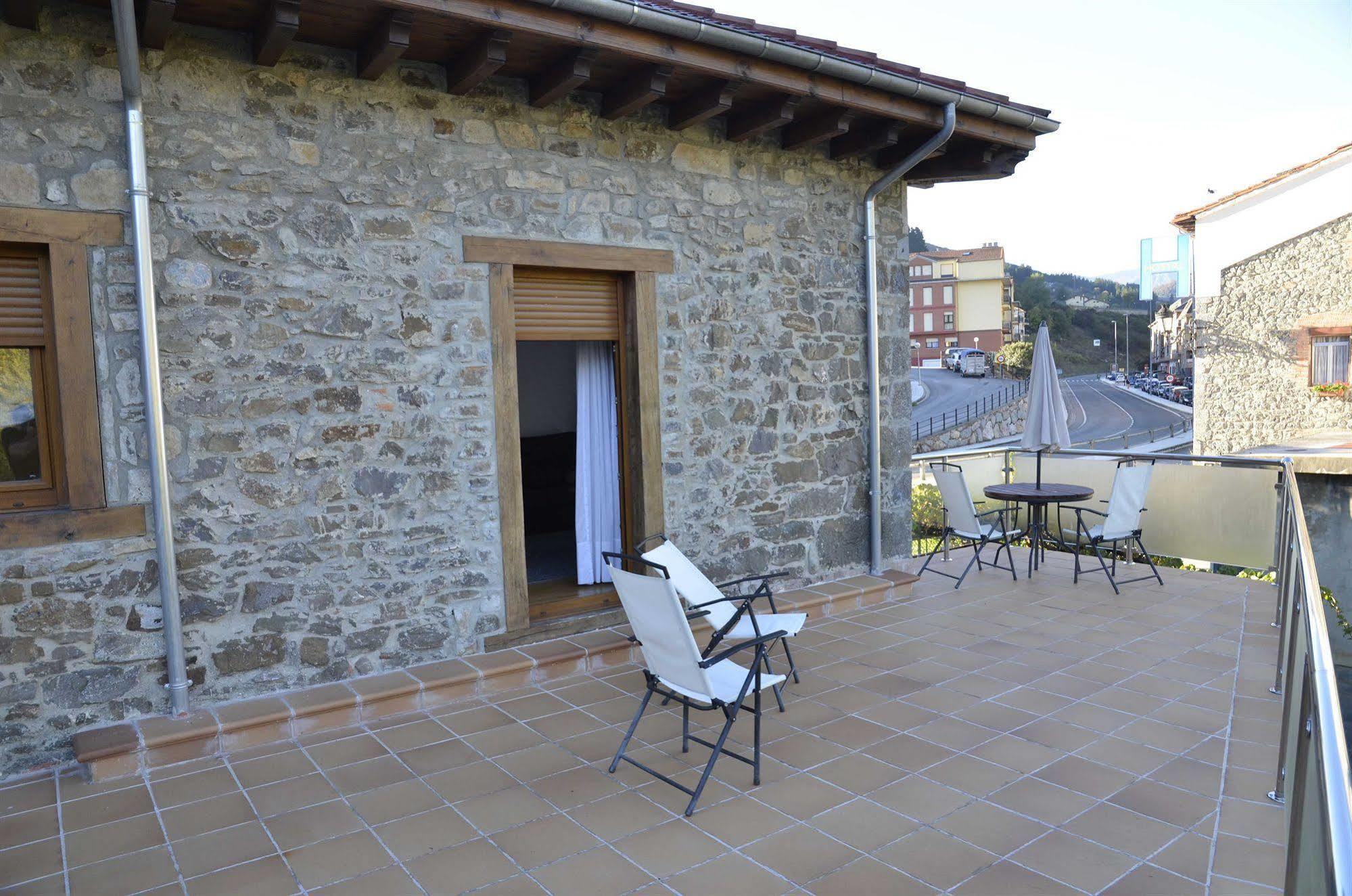 Apartamentos Spa Cantabria Infinita Cillorigo de Liebana Eksteriør bilde